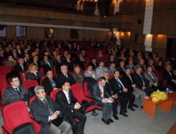 Üniversite, Okul Müdürlerini 'Bilim Ve Uygulama' Konusunda Bilgilendirdi