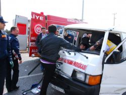 Edremit’teki Zincirleme Kazada Bir Kişi Yaralandı