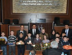 Ambalaj Atıkları Toplayan Çocuklar Ödüllerini Aldı