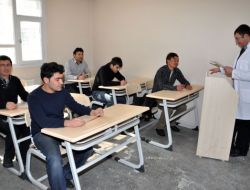 Okuma Salonları Dar Gelirli Öğrencilerin Umudu Oldu