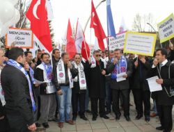 4/c'liler, Kadro İçin Meclis Önünde Göle '4/c Mayası' Çaldı