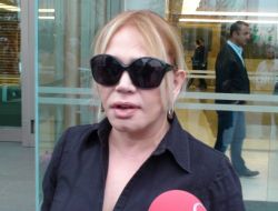 Minik serçe zirveye kondu