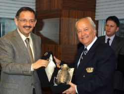 Başkan Özhaseki, 5 Ülkenin Büyükelçilerini Ve Diplomatlarını Kabul Etti