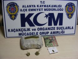 Alanya’da Bir Kilogram Toz Esrar Ele Geçirildi