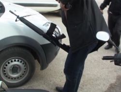 İP İLÇE BAŞKANI BACAĞINDAN VURULDU