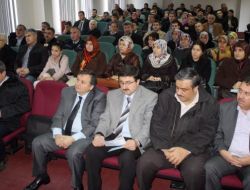 Sevgi, Evlattan Anne-babaya Saygı Şeklinde Geçer