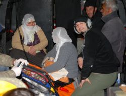 Bitlis'te 7’nci Doğumunu Helikopterde Yapan Anne Bebeğine Pilotun İsmini Verdi