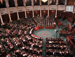 Gül, Tunus Ziyaretini Twitter'da Paylaştı!