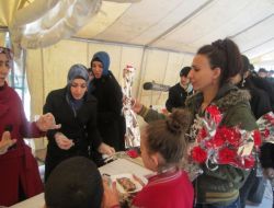 Tekstil İşçilerinden Eğitim Kermesine Yardım