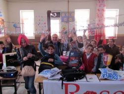 Danimarkalı Gurbetçilerin Yardım Eli Van’a Ulaştı