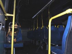 Terör Örgütü Sempatizanları Midibüs Yaktı