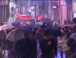 KAR İSTANBUL’A GERİ DÖNDÜ