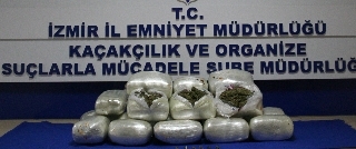 İzmir'de uyuşturucu operasyonu