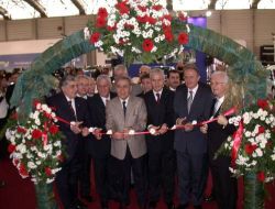 Vergi İndirimleri Bitti, Otomobil Satışları Acı Fren Yaptı!