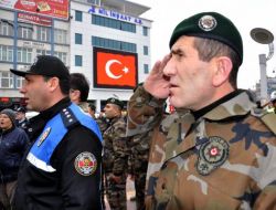 Bütün Şehir Aynı Anda İstiklal Marşı’nı Okudu