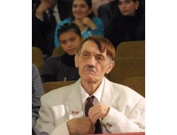 ÖZBEKİSTAN'IN HİTLER'İ ÖLDÜ