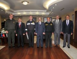 Vali Coş Başarılı Özel Güvenlikçileri Ödüllendirdi