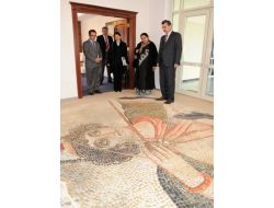 Hindistan Büyükelçisi Thomas: Eğitim Ve Turizm Alanında İşbirliği Yapalım