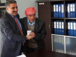 60 Yaşında Kimlik Sahibi Oldu