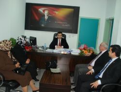 Ak Partililer Doktorların Bayramını Kutladı