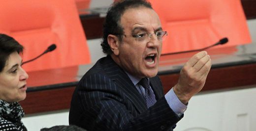 TBMM kulisinde kavga