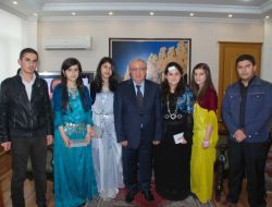 Irak Türk Koleji Öğrencilerinden Vali Sodan’a Ziyaret