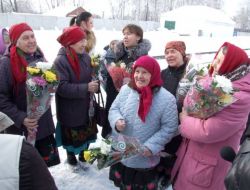 Rusya’nın Eurovision Temsilcisi 'Nineler' Köylerinde Coşku İle Karşılandı