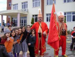 Hoşgörülü Öğrenciler Mehteran Coşkusu Yaşadı