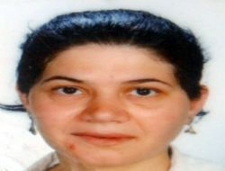 Boşanmak İsteyen Eşini 27 Yerinden Bıçakladıktan Sonra Balkondan Attı!