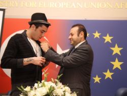 Avrupa Birliği Bakanı Ve Başmüzareci Egemen Bağış, Ortaköy'deki Ofisinde Can Bonomo'yu Kabul Etti