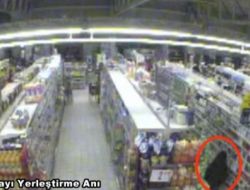 Markette Patlayan Bomba Güvenlik Kamerasında