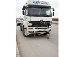 Adana'da Trafik Kazası: 1 Ölü 2 Yaralı