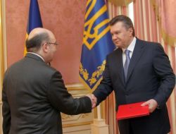 Kiev Büyükelçisi Samsar, Güven Mektubunu Sundu