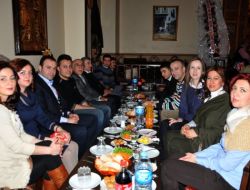 Halk Eğitim Merkezi Çalışanları Kaynaşma Yemeğinde Bir Araya Geldi