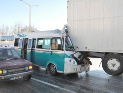Konya’da Zincirleme Kaza: 12 Yaralı