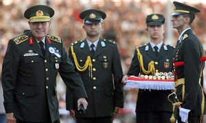 TSK'nın 'terörist' Pilotu!