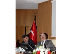 Vali Coş: Sosyal Sorunların Çözümünde Herkes Sorumlu