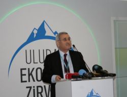 Yılmaz, Uludağ Ekonomi Zirvesinde..