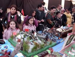 Çanakkale Zaferi'ni Maketle En İyi Anlatmak İçin Yarıştılar
