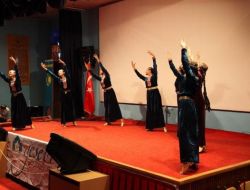 İbrahim Çeçen Üniversitesi'nde Nevruz Gösterisi