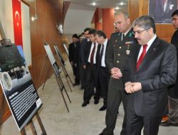Muş Valiliği, Çanakkale Zaferi'ni Fotoğraf Sergisiyle Anıyor