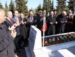 Şehidin 5 Yaşındaki Oğlunun, Devlet Övünç Madalyası Alması Herkesi Duygulandırdı