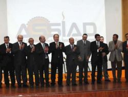 Assiad Sivas'ın 'En'lerine Ödül Verdi