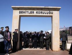 Şehitlerin Adının Yaşayacağı Fidanlar Dikildi