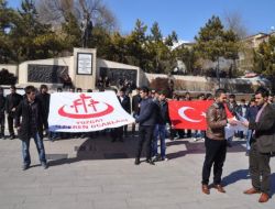 Alperen Ocakları Yozgat'ta Yürüyüş Düzenledi