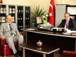 Rektörden Başhekime Hoşgeldin Ziyareti