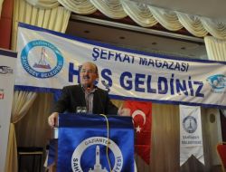 Vanlı Depremzedeler Yemekte Buluştu