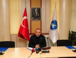 Rektör Battal'dan Depremzede Öğrenciler İçin 'Harç Yardımı' Çağrısı