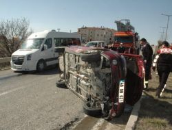 Tankerlerden Akan Petrol Otomobile Takla Attırdı