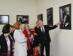 Yaşlıların Siyah Beyaz Fotoğraf Sergisi İlgi Odağı Oldu